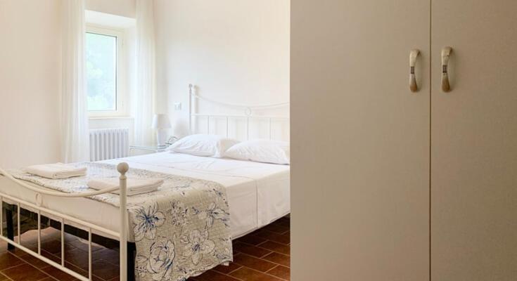 La Collina Apartment Monsampietro Morico Phòng bức ảnh