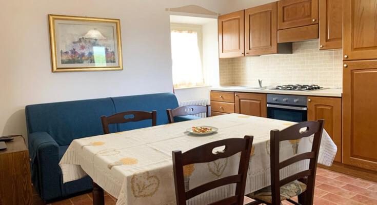 La Collina Apartment Monsampietro Morico Phòng bức ảnh