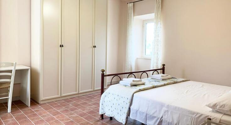 La Collina Apartment Monsampietro Morico Phòng bức ảnh